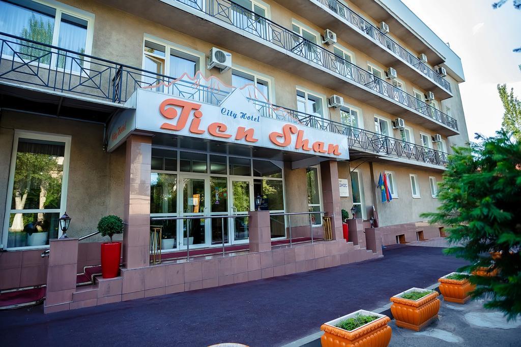City Hotel Tien Shan Koktobe Dış mekan fotoğraf