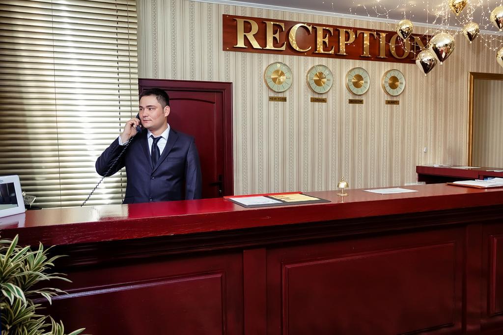 City Hotel Tien Shan Koktobe Dış mekan fotoğraf