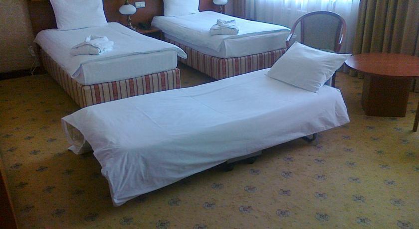 City Hotel Tien Shan Koktobe Dış mekan fotoğraf