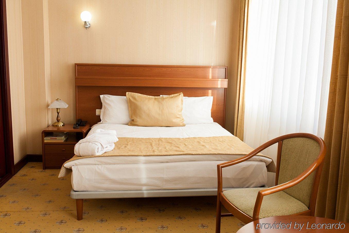 City Hotel Tien Shan Koktobe Dış mekan fotoğraf