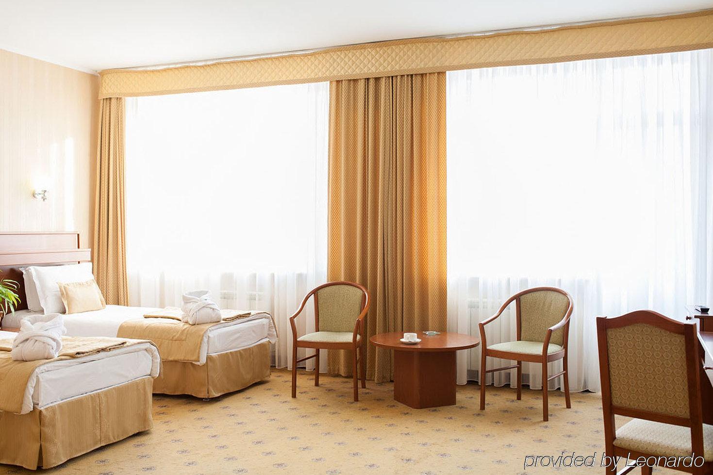 City Hotel Tien Shan Koktobe Dış mekan fotoğraf