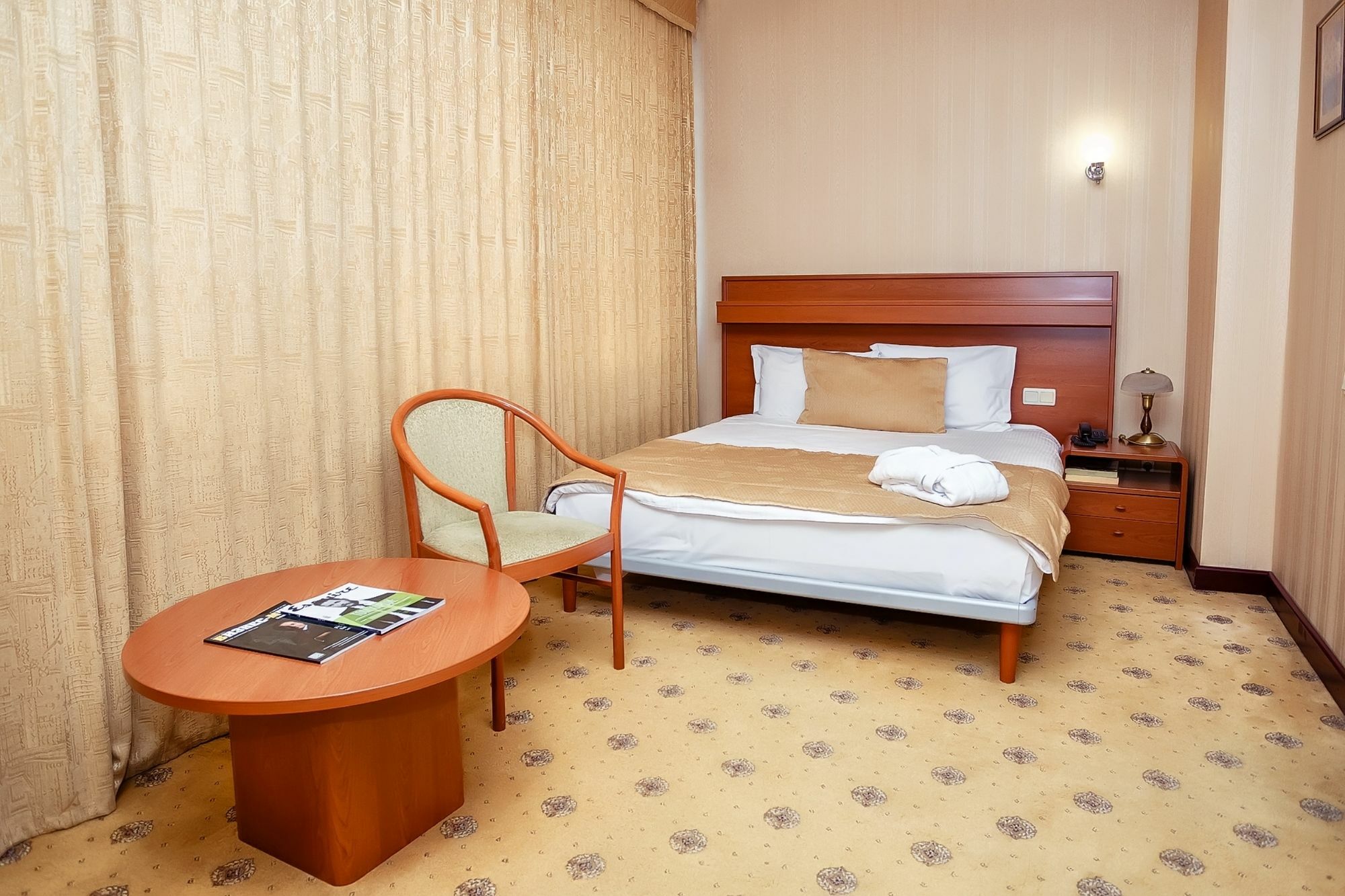 City Hotel Tien Shan Koktobe Dış mekan fotoğraf